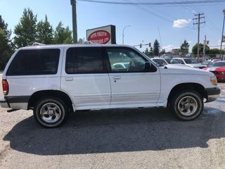 1999 Ford Explorer