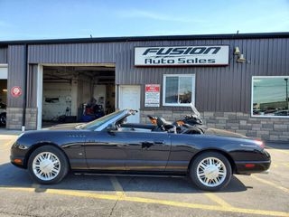 2003 Ford Thunderbird