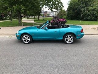 2003 Mazda MX-5 Miata