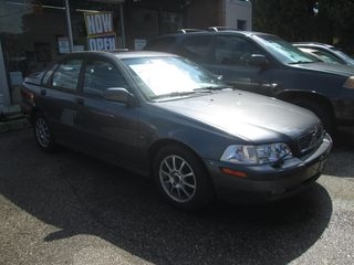 2003 Volvo S-40