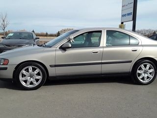 2003 Volvo S-60