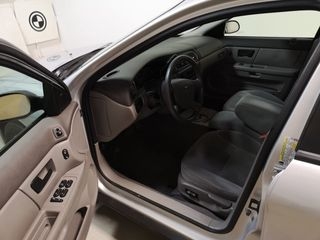 2006 Ford Taurus