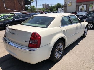 2008 Chrysler 300