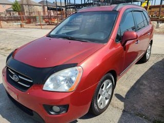 2008 Kia Rondo