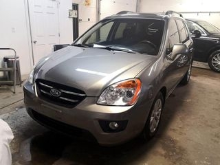 2010 Kia Rondo