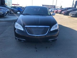 2011 Chrysler 200