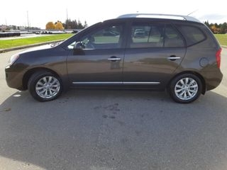 2011 Kia Rondo
