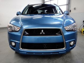 2011 Mitsubishi RVR