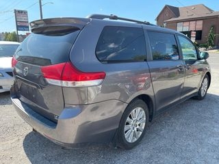 2011 Toyota Sienna