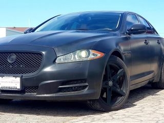 2012 Jaguar XJ