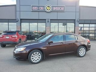 2013 Chrysler 200