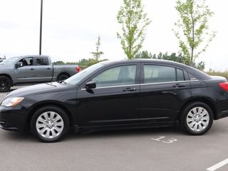 2013 Chrysler 200