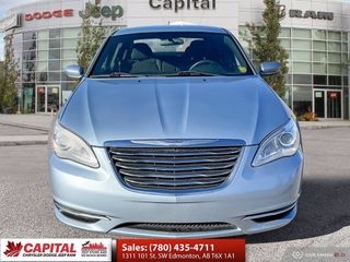 2013 Chrysler 200