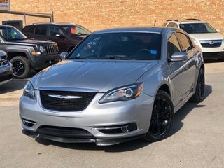 2013 Chrysler 200