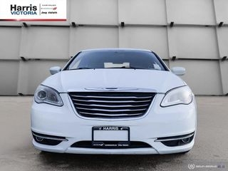 2013 Chrysler 200