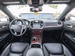 2013 Chrysler 300