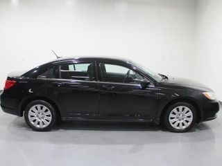 2014 Chrysler 200