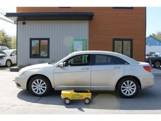 2014 Chrysler 200
