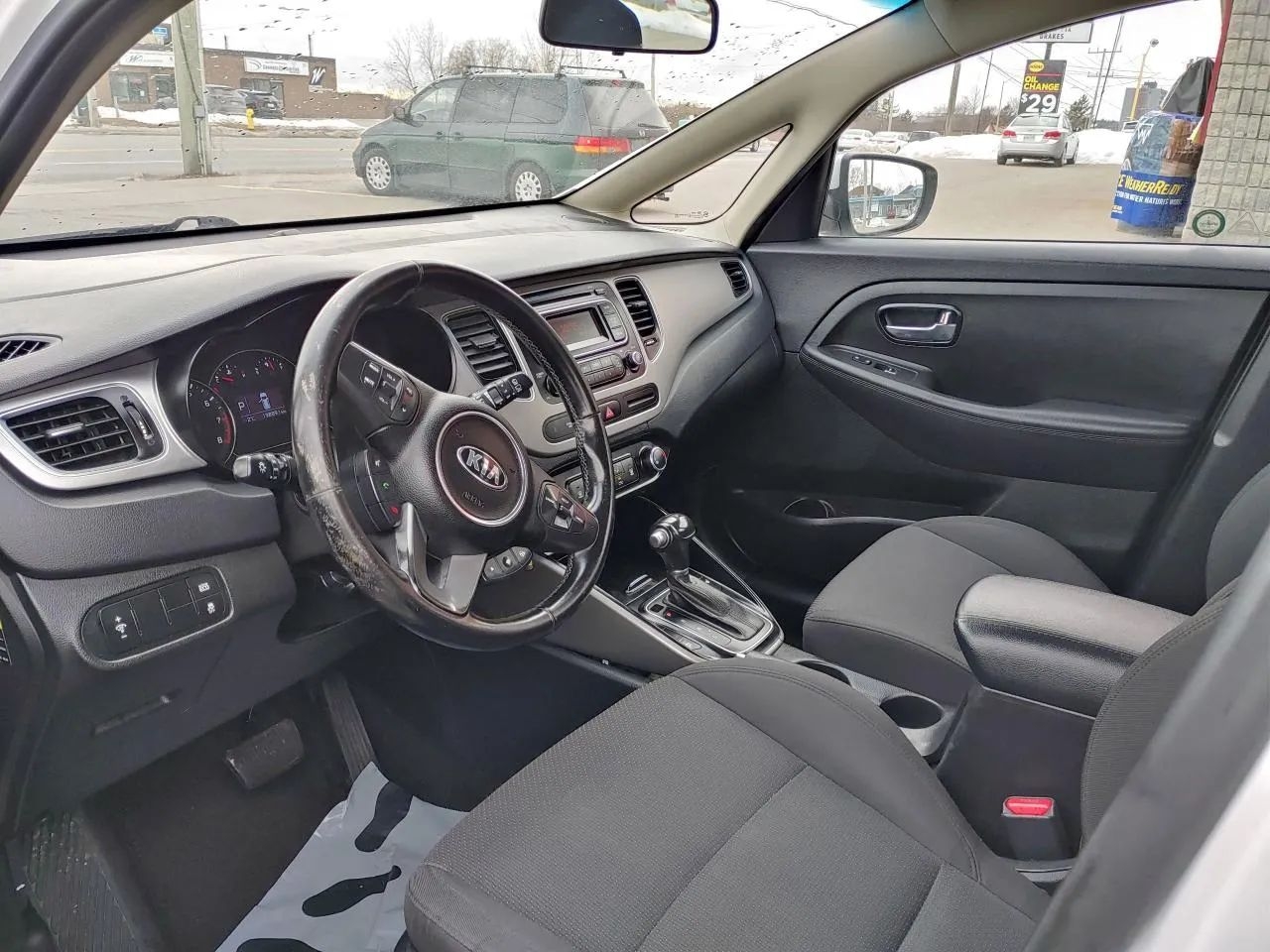 2014 Kia Rondo