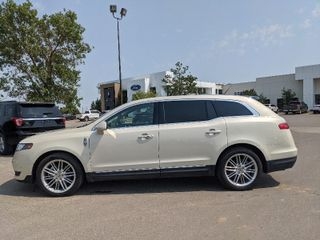2014 Lincoln MKT