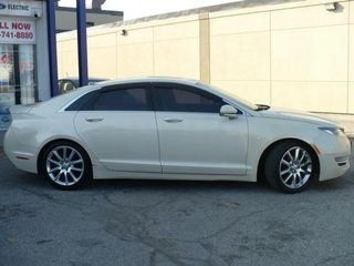 2014 Lincoln MKZ
