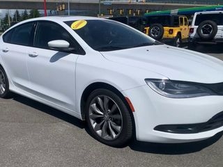 2015 Chrysler 200