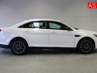 2015 Ford Taurus