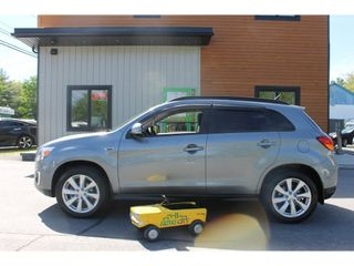 2015 Mitsubishi RVR