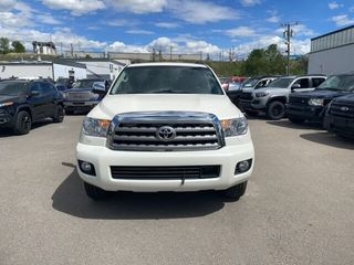 2015 Toyota Sequoia