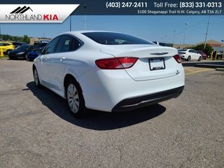 2016 Chrysler 200