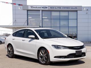 2016 Chrysler 200