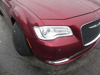 2016 Chrysler 300
