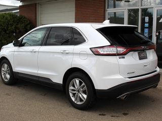 2016 Ford Edge