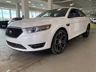 2016 Ford Taurus