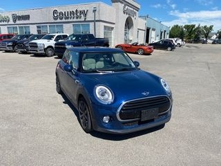 2016 MINI Cooper