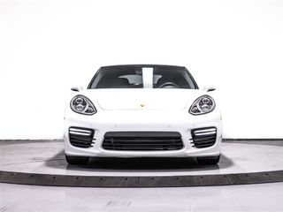 2016 Porsche Panamera