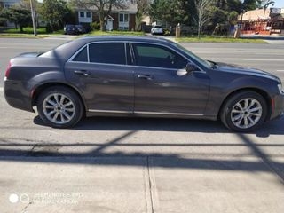2017 Chrysler 300