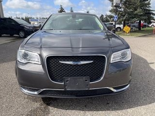 2017 Chrysler 300