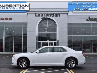 2017 Chrysler 300