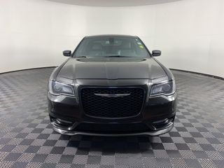 2017 Chrysler 300