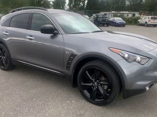 2017 Infiniti QX70