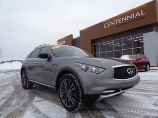2017 Infiniti QX70
