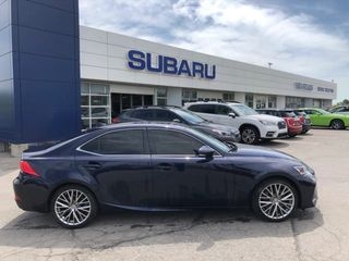 2017 Lexus IS