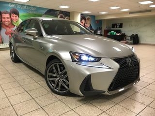 2017 Lexus IS
