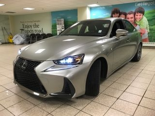 2017 Lexus IS