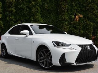 2017 Lexus IS