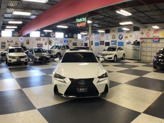 2017 Lexus IS