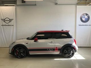 2017 MINI Cooper