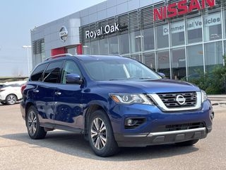 2017 Nissan Pathfinder