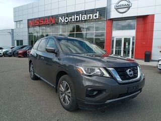 2017 Nissan Pathfinder